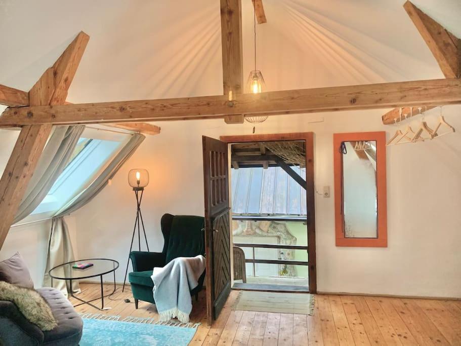 Апартаменти Kleine Kunstremise Mit Holzofen Burg Freienfels Weinbach Екстер'єр фото